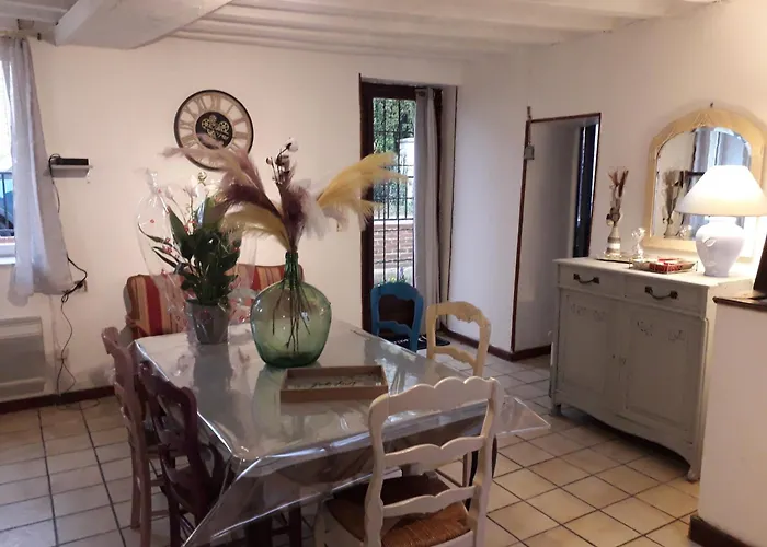 Maison Chaleureuse Avec Cheminee Des Coudrais